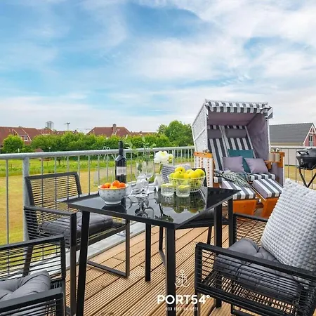 Vakantiehuis In With Swimming Pool Büsum