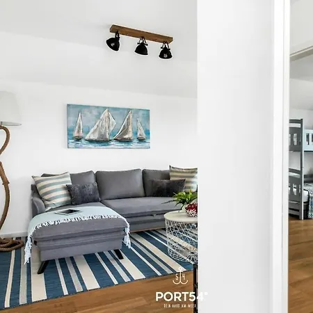 Vakantiehuis In With Swimming Pool