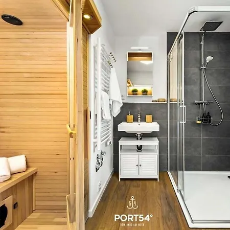 Vakantiehuis In With Swimming Pool
