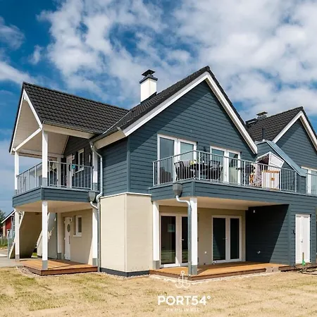 Vakantiehuis In With Swimming Pool